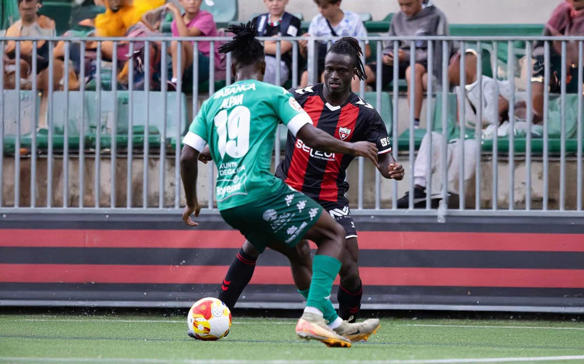 Sobresaliente debut con victoria de Babacar y Pablo García en el Arenas Club de Getxo